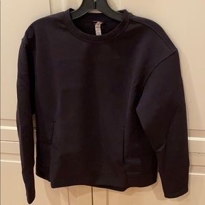 Lululemon Embrace the Space Crew - Gently Worn